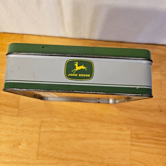 John Deere Collectible Tin Officially Licensed Product. ITEM #1943 - Picture 3 of 7